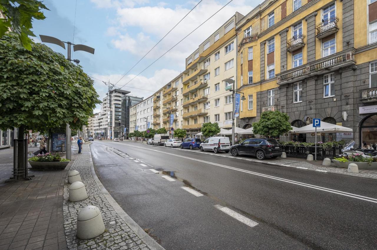 17 Gdynia Centrum - Apartament Mieszkanie Dla 4 Os Exterior photo